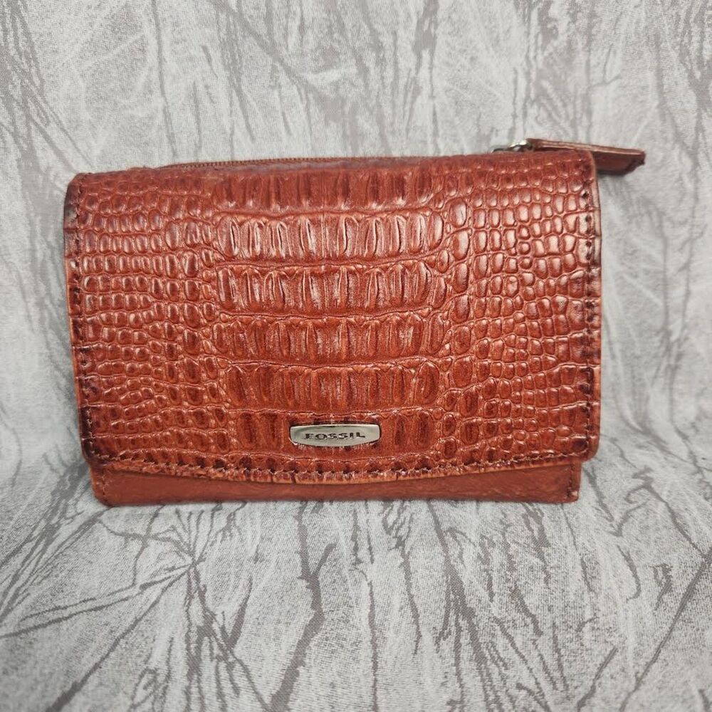 Vintage Fossil Leather-Crocodile Women's Wallet Retro 2000s